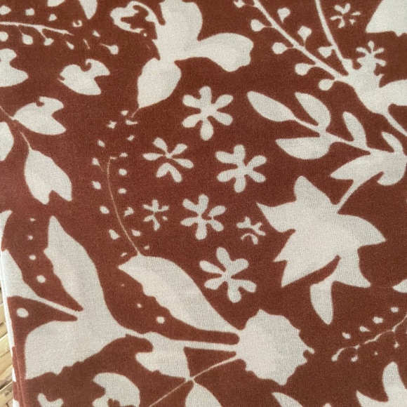 Evereve Audrey Floral Bandana NWT - Picture 4 of 6